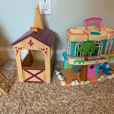 Treasure Chest and Doll House