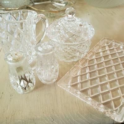 Cut Glass accessory set