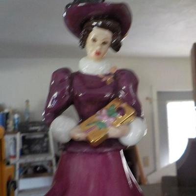 Barbie "Hallmark" 1997 collectible Ceramic figurine.