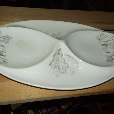 Hallcraft by Eva Zeisel Serving platter.