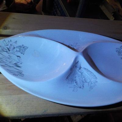 Hallcraft by Eva Zeisel Serving platter.