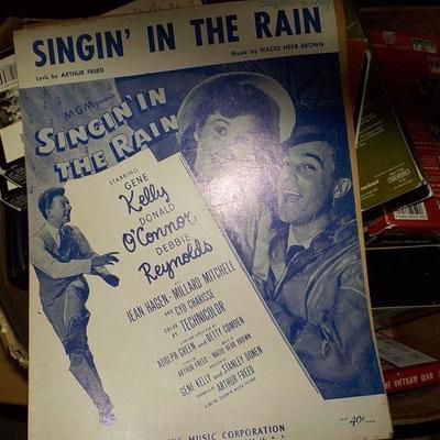 Original 1940's Voice Folio "Sing in the Rain".