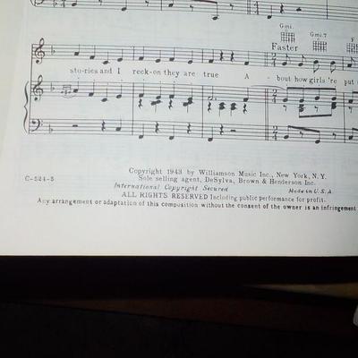 Original 1940's Broadway voice Folio " OKLAHOMA ! " by Rodgers and Hammerstein.