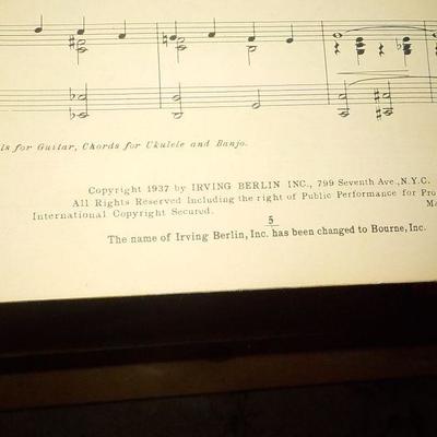 Original 1970's Broadway voice Folio " SNOW WHITE and the Dwarfs" 