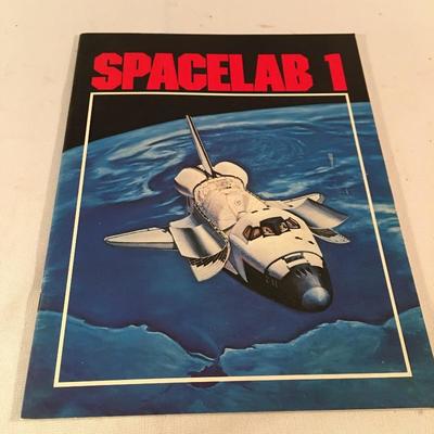 Lot 35 - Space Flight Collection 