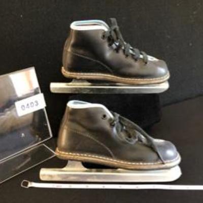 Vintage Antique Childs Canadian-Made Ice Skates