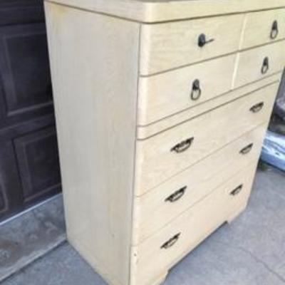 Mid Century Blonde Oak Chest of Drawers Dresser