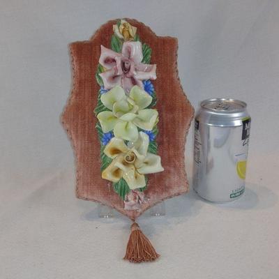 Capodimonte Flowers Wall Hanging