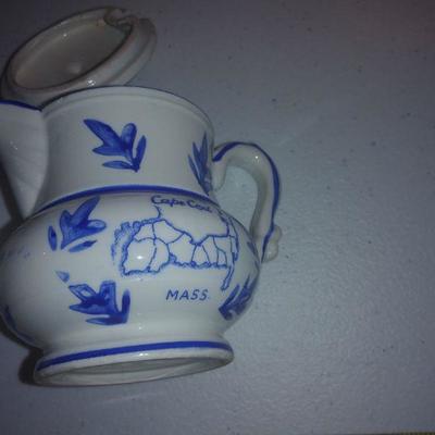 Lot tea cups and more