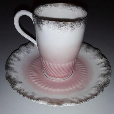Lot tea cups and more