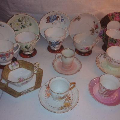 Lot tea cups and more