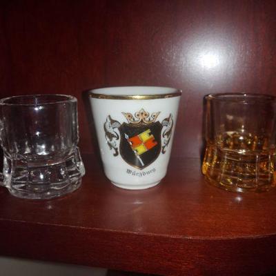 Lot 15 Shot Glass Collection
