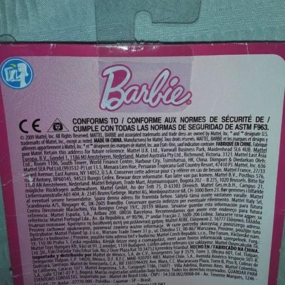 2009 Barbie Pink & White Candy Striper / Nurse Dress Outfit N4862 R4259 - NRFB