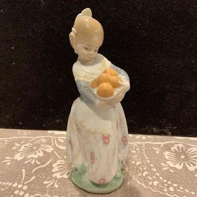 Lladro Figurine Collection Lot
