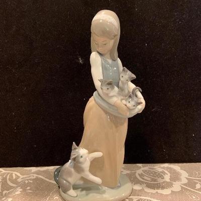 Lladro Figurine Collection Lot