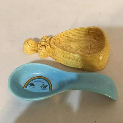 Lot 68 - Spoon Rest Collection