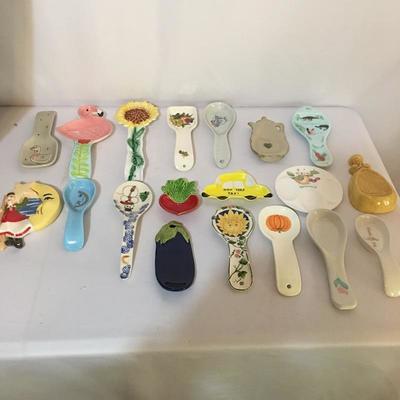 Lot 68 - Spoon Rest Collection