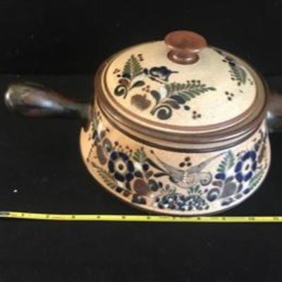Painted Sauce Covered Dish Pot w Lid