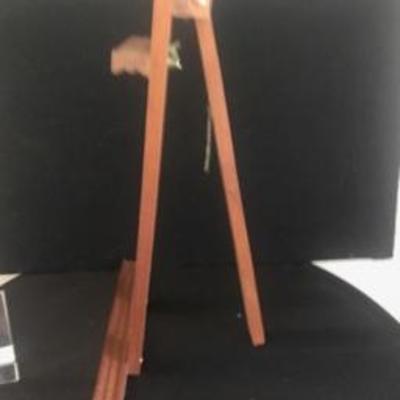 Grumbacher Walnut Tabletop Artist Easel