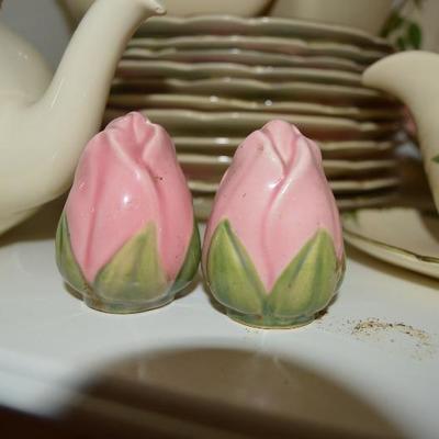 Franciscan Earthenware Lot