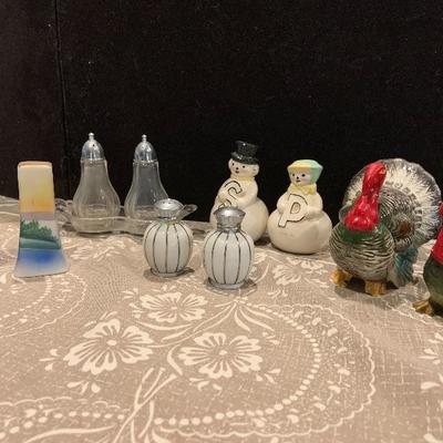 Salt and Pepper Lot