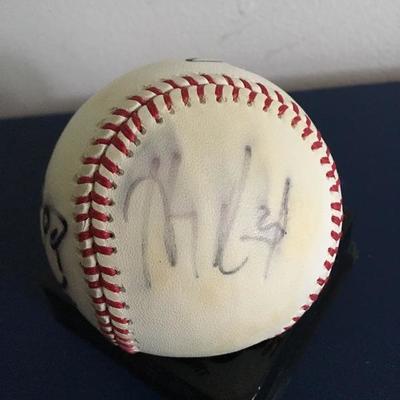 Autographed MLB Vintage Baseball Signed by Multiple Players 