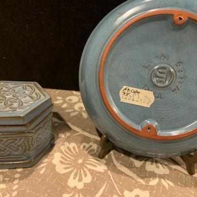 Celt Knot Pottery Lot