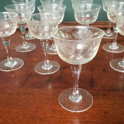 F-122 12 Crystal liquor cocktail glasses