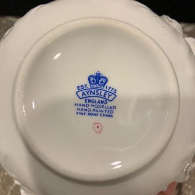 Aynsley White Roses Lot