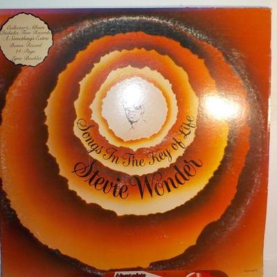 "Stevie Wonder" Album vinyl 33. / Songs in the Keyof Life". 