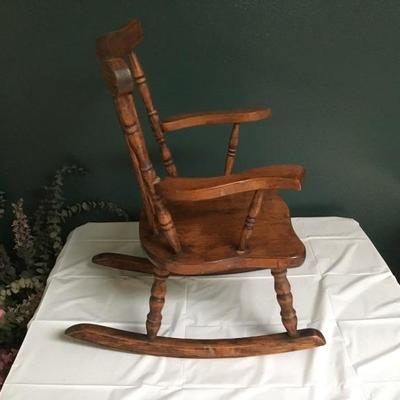 F-129 Vintage childâ€™s Rocker