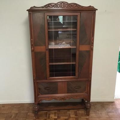 K-101  antique Spanish revival china cabinet / Hutch
