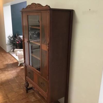 K-101  antique Spanish revival china cabinet / Hutch