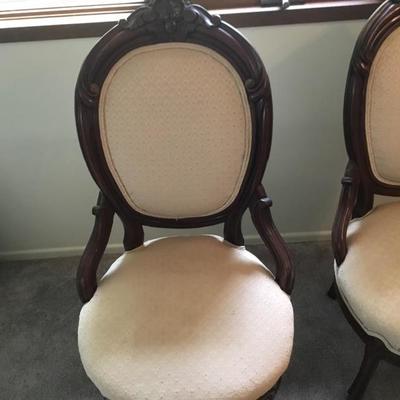 L-102 Pair of Victorian parlor chairs