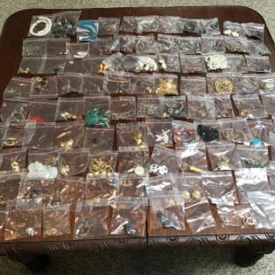 F-164 Huge Lot of Vintage Costume Jewelry