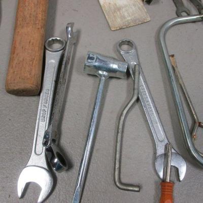 Lot 25 - Plumb Line - Pipe Wrench 