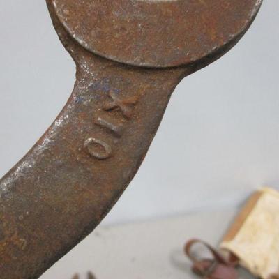 Lot 26 - Wrenches & Tool Pouch