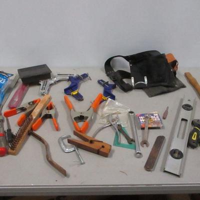 Lot 30 - Variety Of Tools