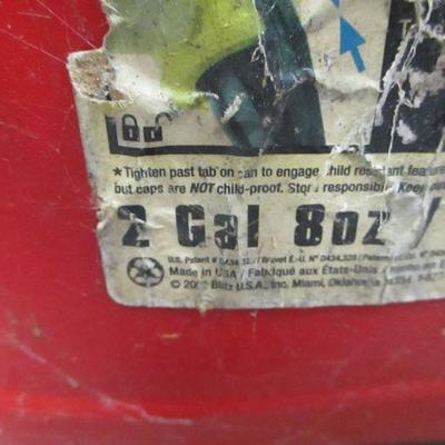 Lot 31 - Gas Container & Automatic Battery Charger