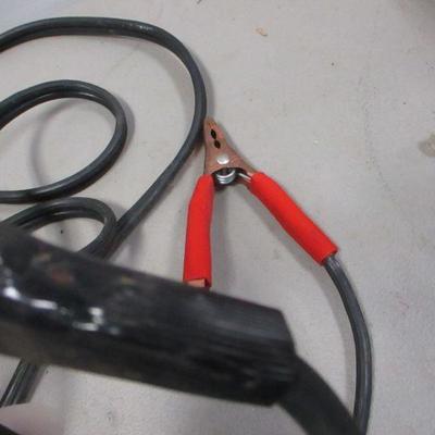 Lot 31 - Gas Container & Automatic Battery Charger