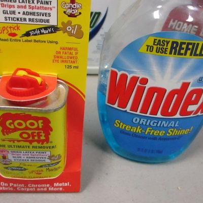 Lot 32 - Variety Of Cleaning & Garden Supplies