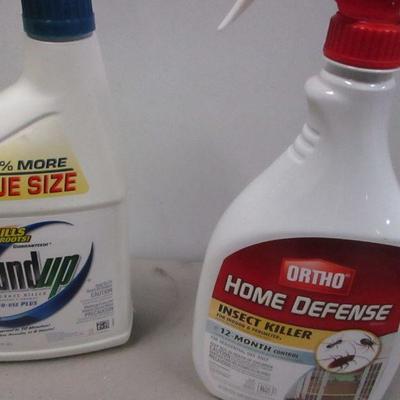 Lot 32 - Variety Of Cleaning & Garden Supplies