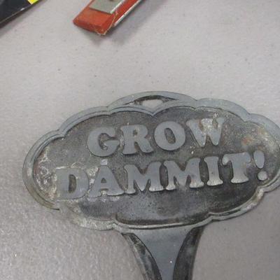 Lot 35 - Variety Of Items - Dremel Engraver