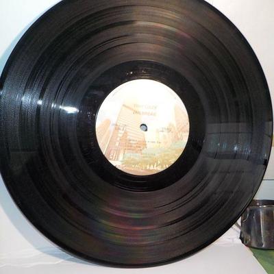 " Jailbreak-Thin Lizzy" album.