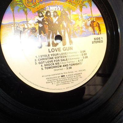 " KISS " album  "LOVE GUN"