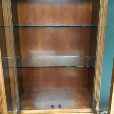 F-170 Large 3 Section Entertainment Center with Lighted Display Cabinets