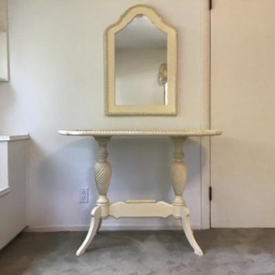 B3-102 Vintage White Table with Matching Mirror