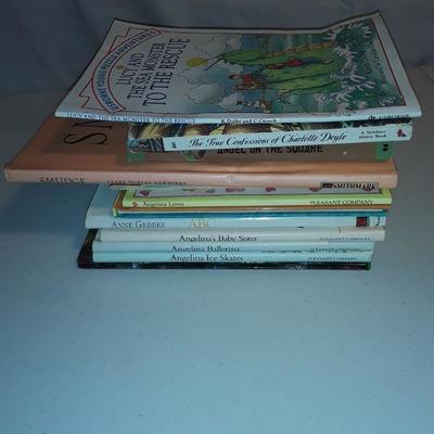 Lot #4 children's books