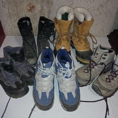 Lot 15 pairs ladies shoes and boots