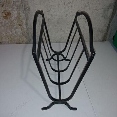 Lot magazine rack and Plant stand